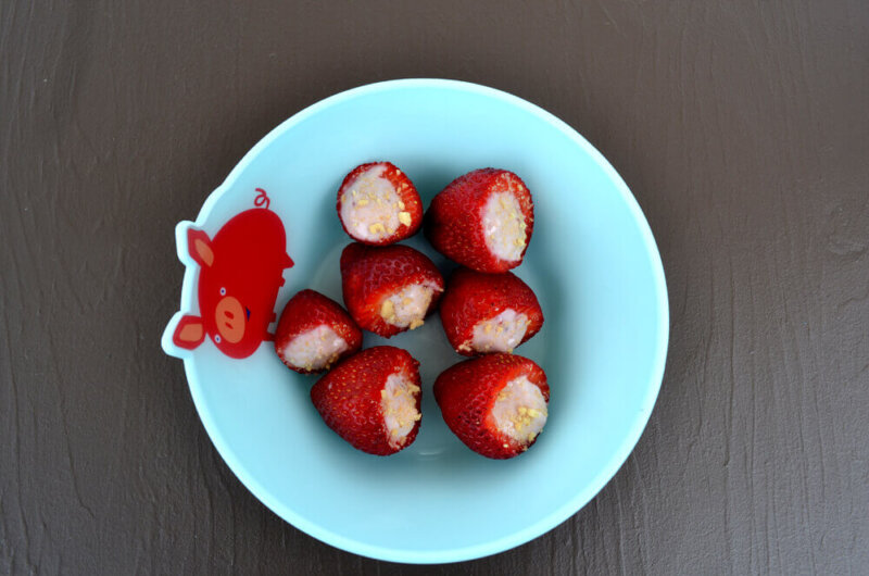 Strawberry ‘Cheesecake’ Bites