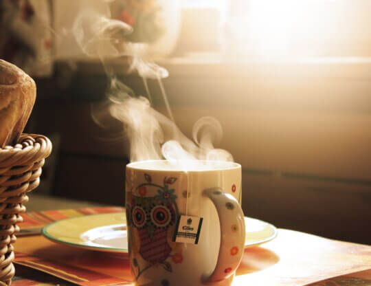Image of a cup of coffee for vegan hygge from Unsplash