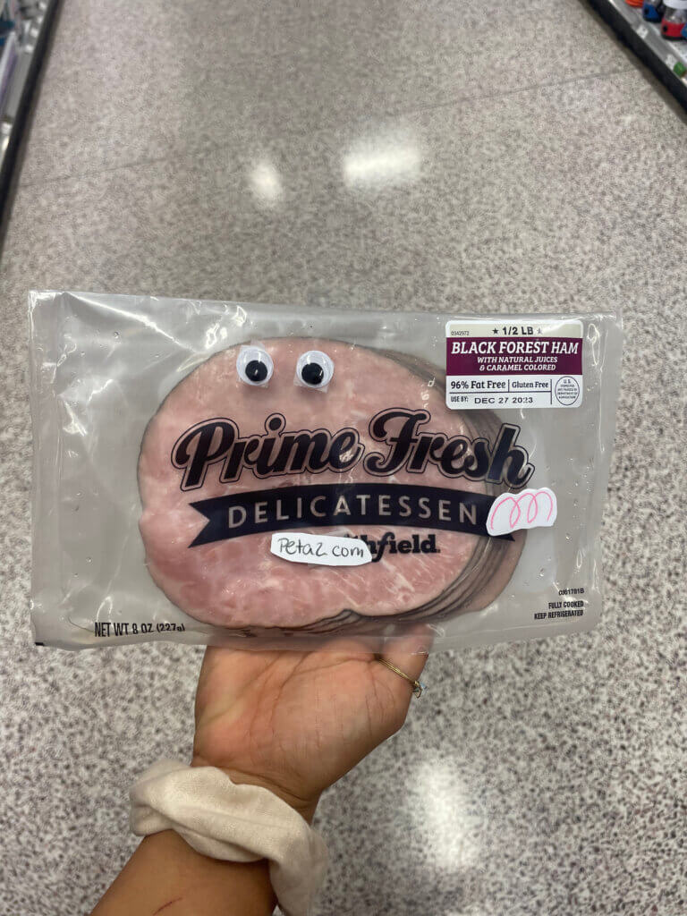 PETA-owned image of your food had a face mission from Alexis C