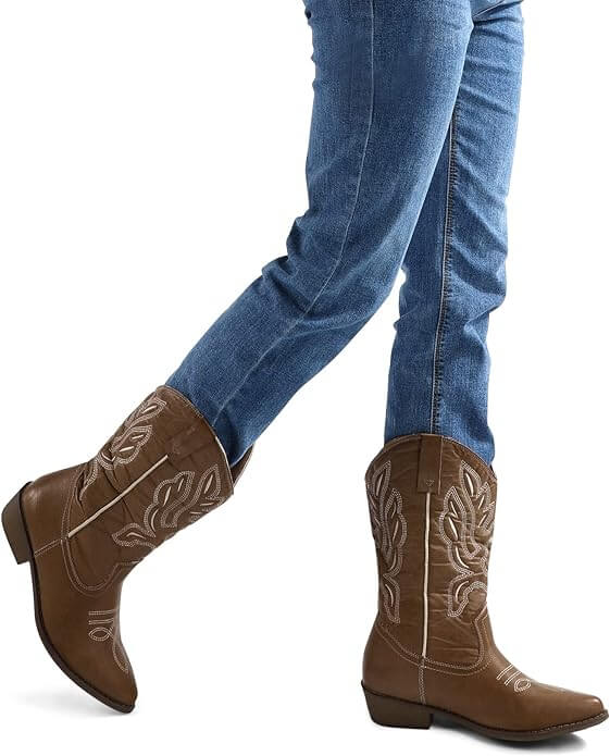 Image from mysoft page on Amazon website website for the vegan cowboy boots article