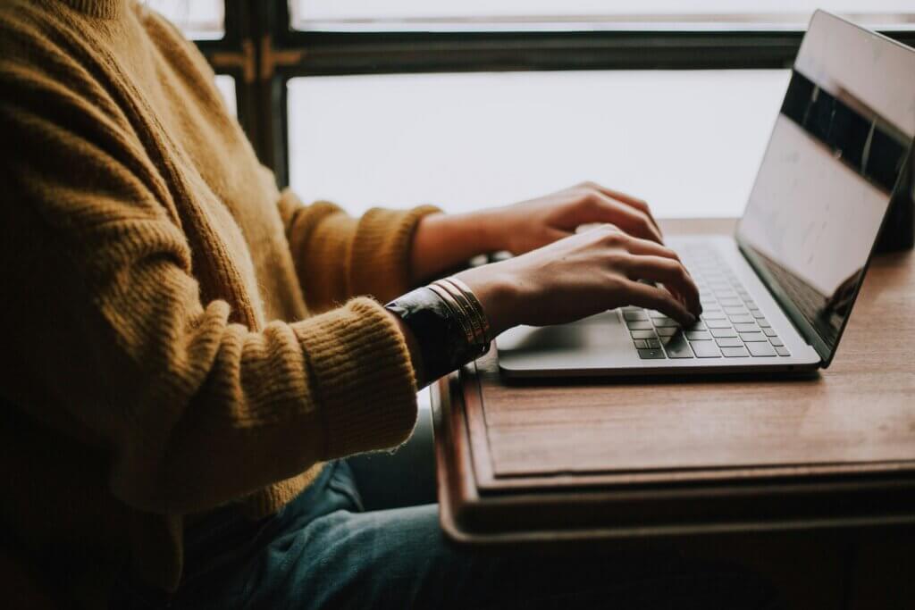 Image from Unsplash for the Cancer season article