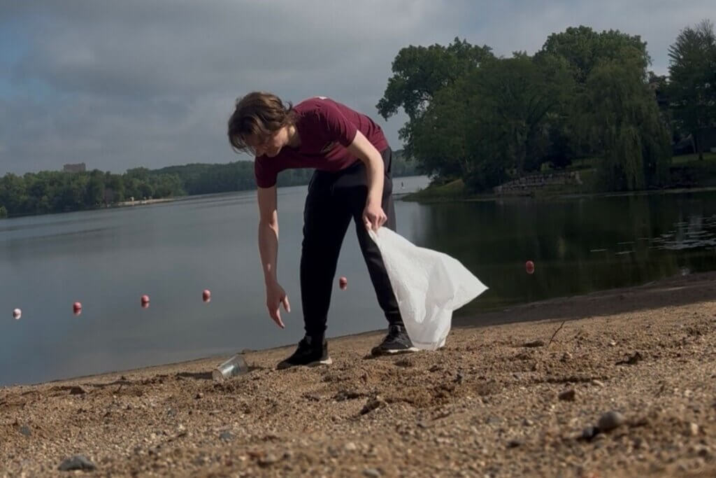 image for the beach cleanup mission
